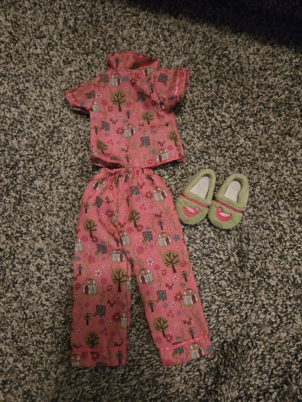 American Girl Wellie Wishers Enchanted Garden Pajamas and Slippers